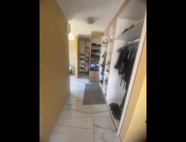 4 BEDROOM HOUSE FOR SALE IN AERORAND